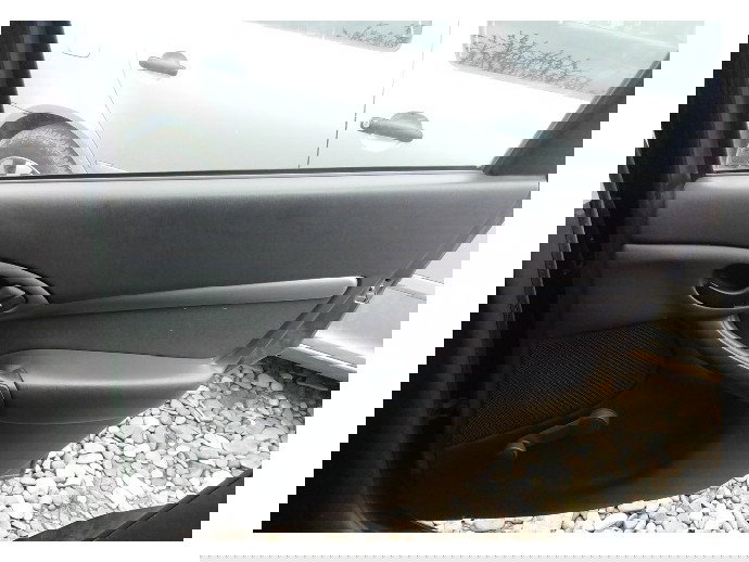 Fata usa dreapta spate Ford Focus 1 1.6 benz OEM 1998-2005