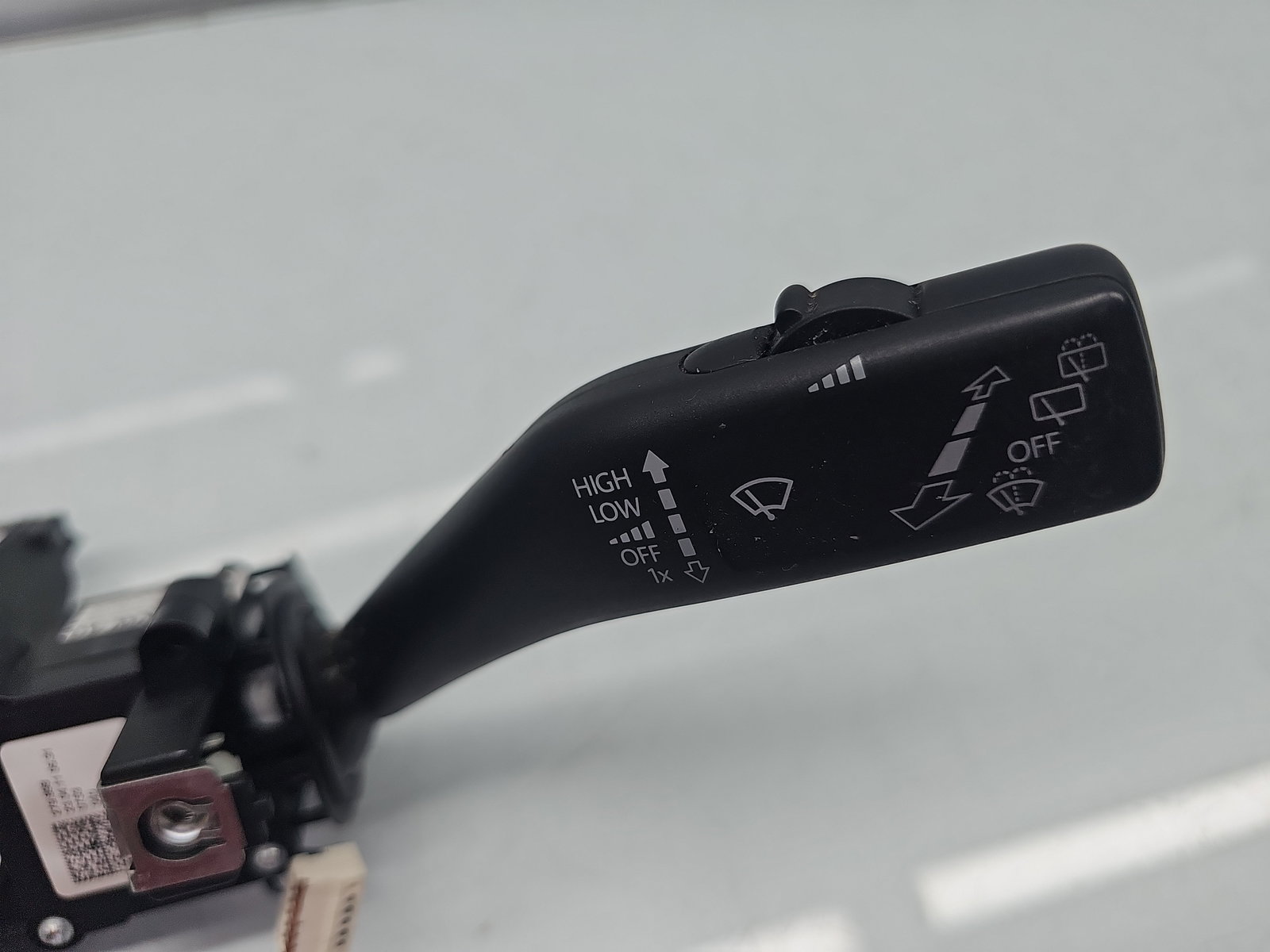 Ansamblu manete Volkswagen Tiguan (5N) [Fabr 2007-2016] 5K0953521AT - imagine 3