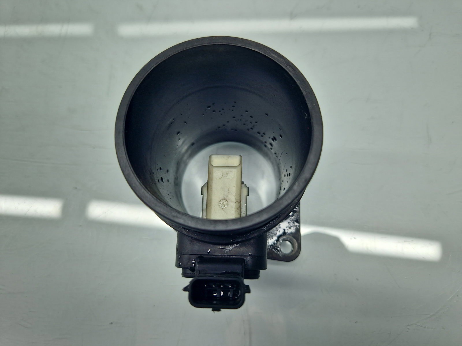 Debitmetru aer Nissan Qashqai (2) [Fabr 2013-2017] 8200651315 1.5 DCI K9K646 81KW / 110CP - imagine 4