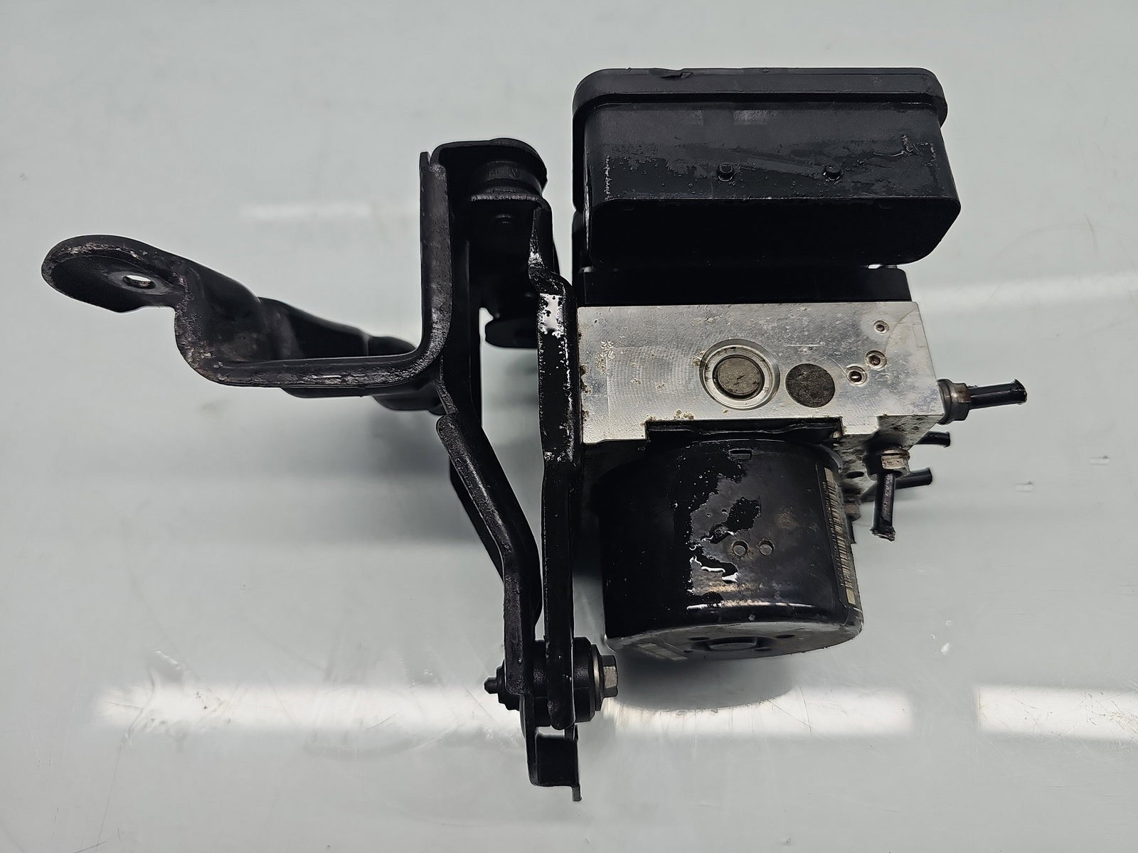 Pompa ABS Skoda Superb II (3T4) [Fabr 2008-2015] 1K0614517DP 2.0 TDI CFFB 103KW / 140CP - imagine 3