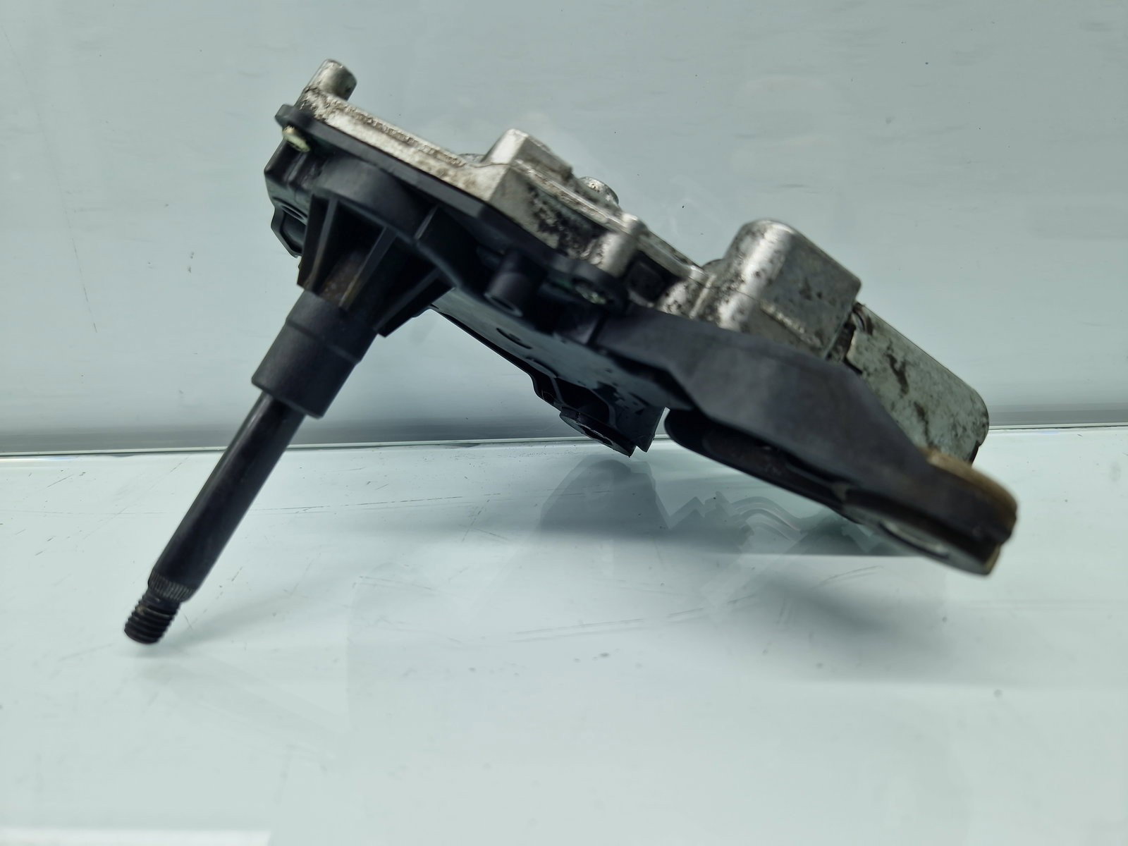 Motoras stergator haion Renault Kadjar [Fabr 2015-prezent] 287108228R - imagine 3