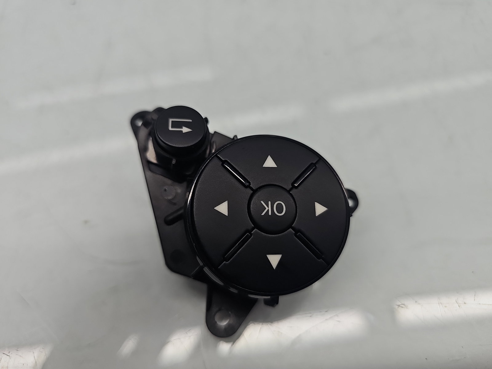 Comenzi volan Mercedes Clasa E (W212) [Fabr 2009-2016] A2048210151 - imagine 2