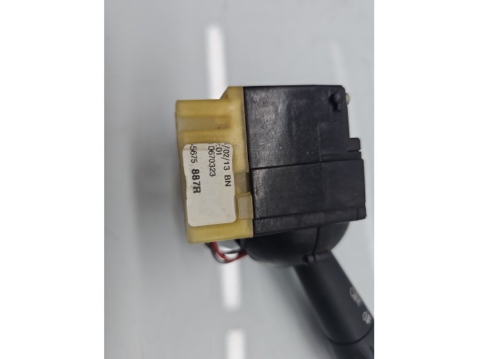 Maneta semnalizare Renault Clio 4 (B98) Hatchback [Fabr 2012-2020] 5675887R