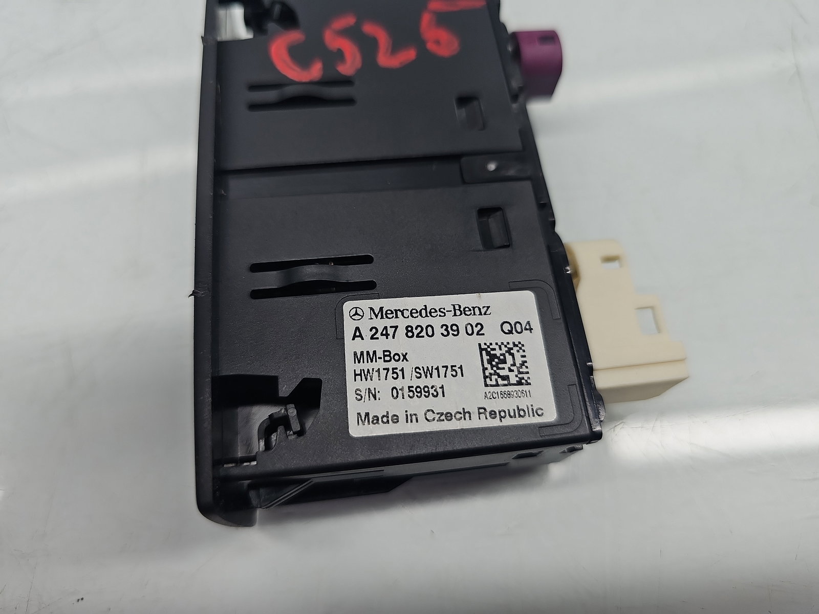 Conector auxiliar USB Mercedes Clasa A (W177) [Fabr 2019-2024] A2478203902 - imagine 5