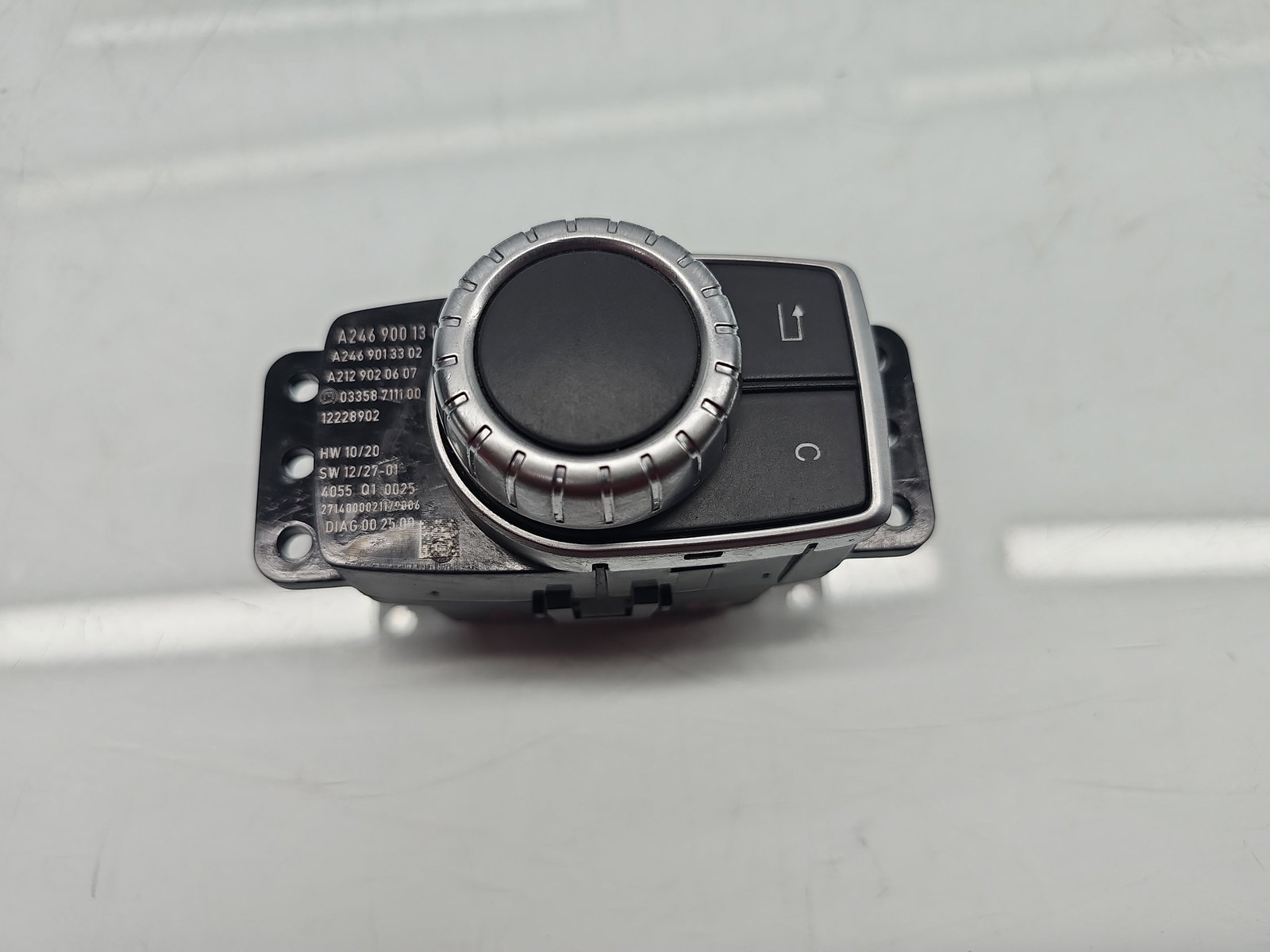 Joystick navigatie Mercedes Clasa A (W176) [Fabr 2012-2018] A2469001309 - imagine 1