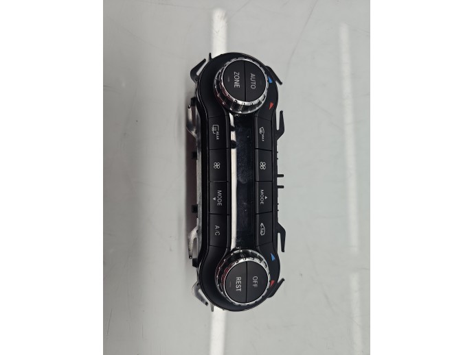 Panou comanda clima Mercedes Clasa A (W176) [Fabr 2012-2018] A2469008415