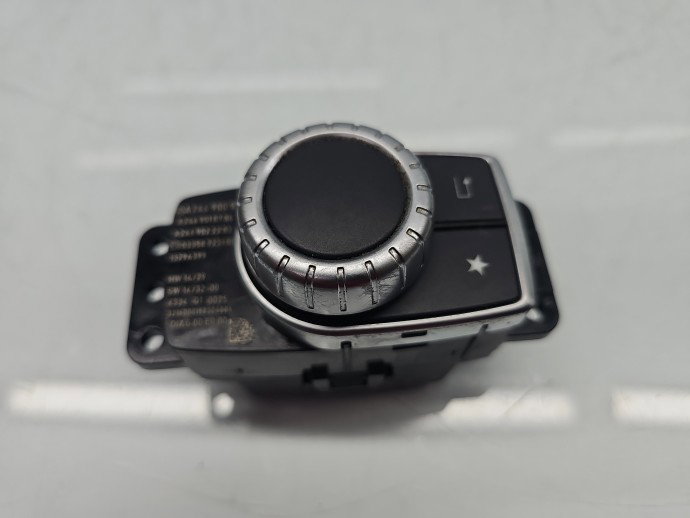 Joystick navigatie Mercedes Clasa A (W176) [Fabr 2012-2018] A2469009815