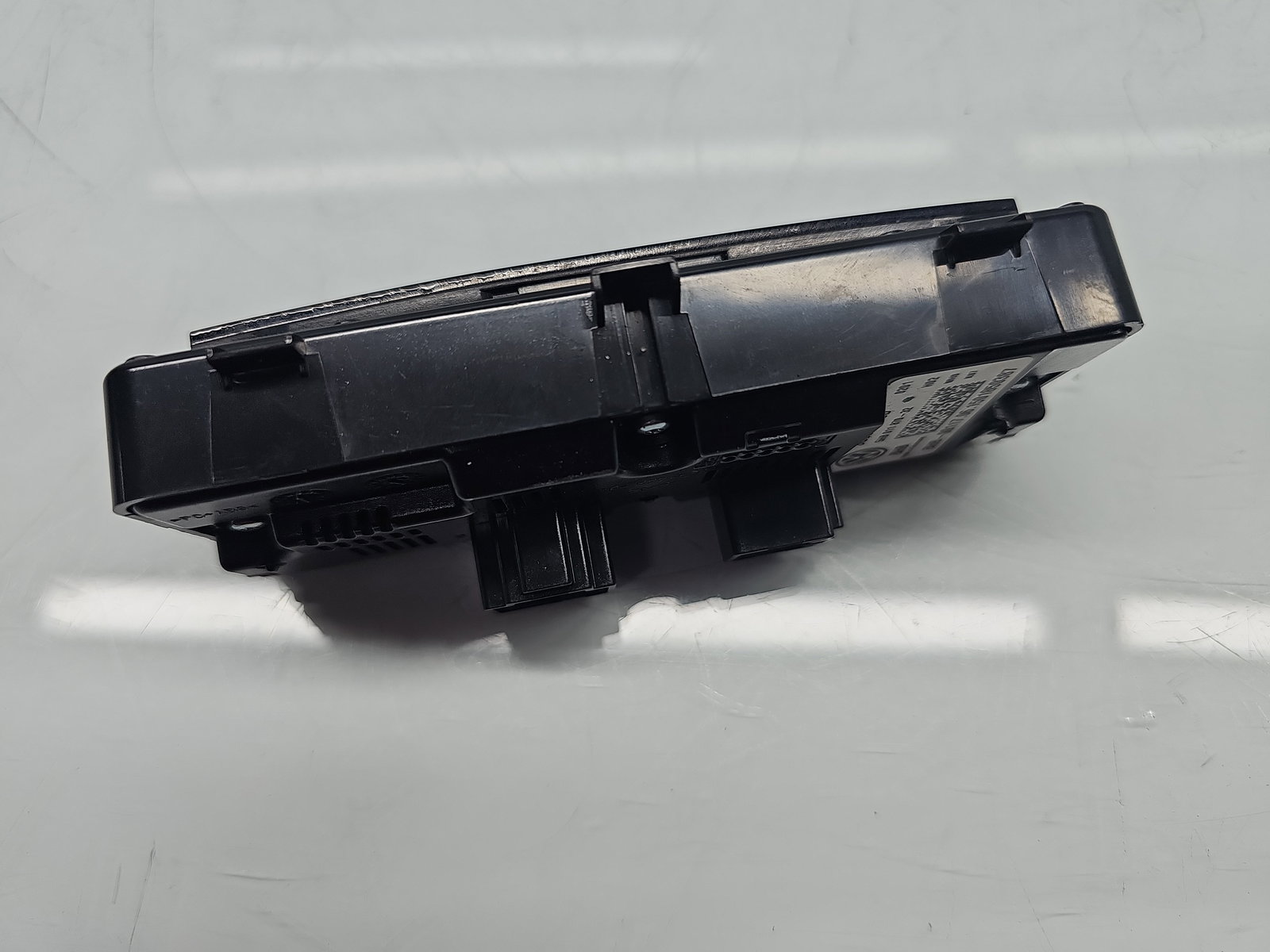 Panou comanda clima spate Volkswagen Passat B8 (3G2) [Fabr 2015-prezent] 3G0907049D - imagine 4