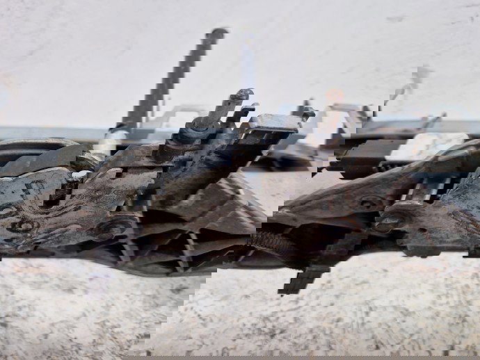 Trager Ford C-Max 1 [Fabr 2007-2010] 3M51-8B041-AU