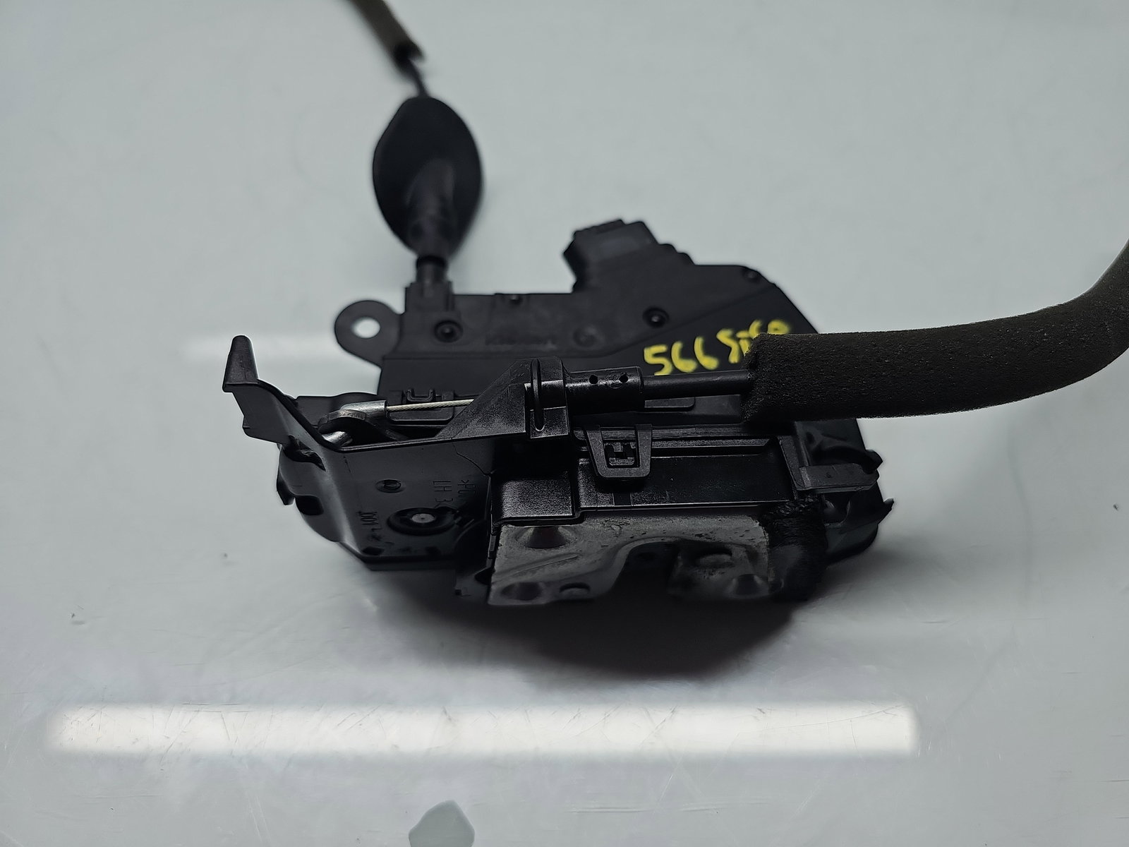 Broasca usa stanga spate Renault Clio 4 [Fabr 2012-2020] Hatchback 825018409R - imagine 2