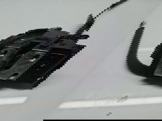 Broasca usa stanga spate Renault Clio 4 [Fabr 2012-2020] Hatchback 825018409R