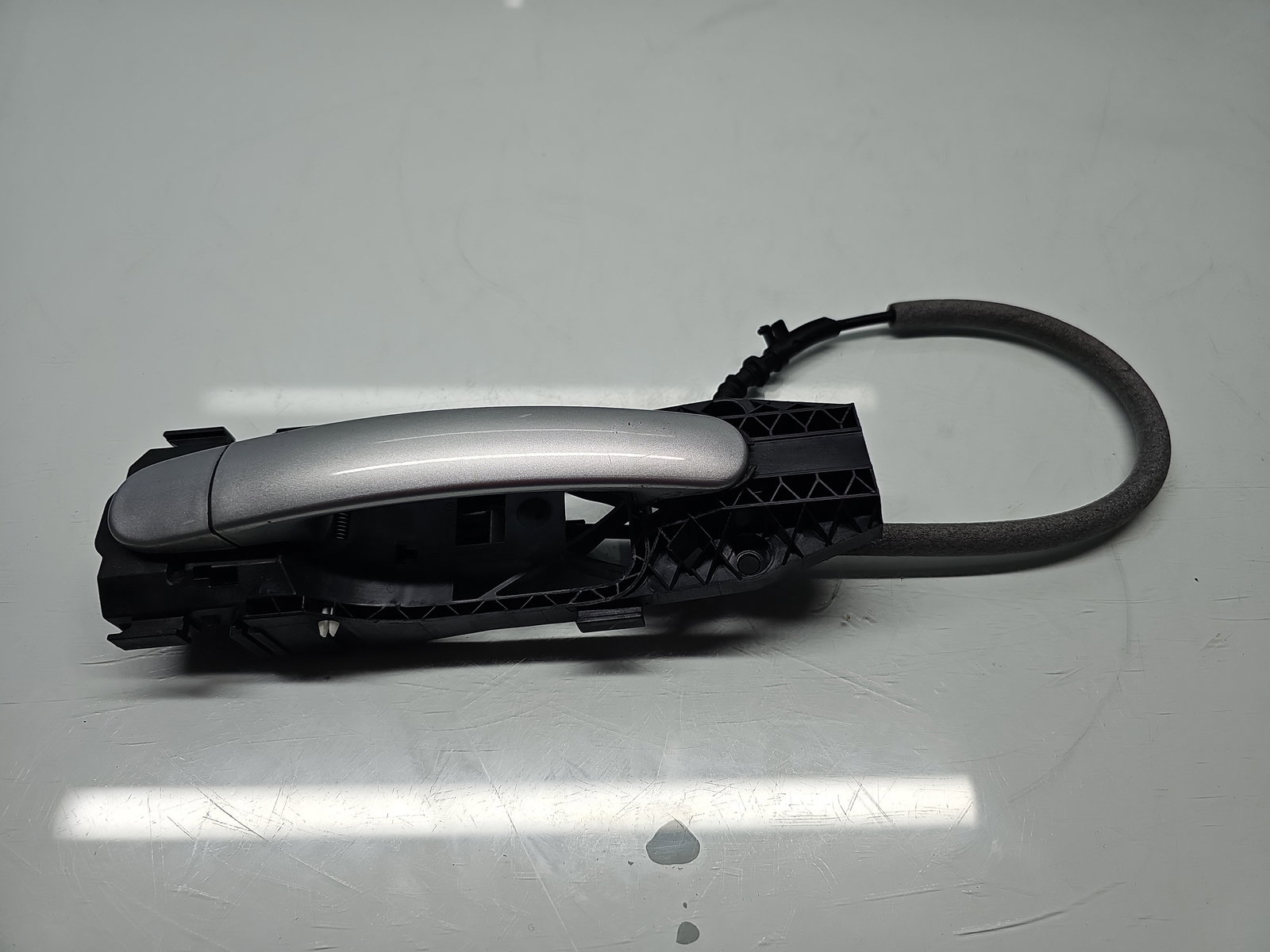 Maner usa dreapta spate Volkswagen Tiguan (5N) [Fabr 2007-2016] SUV LA7W - imagine 1