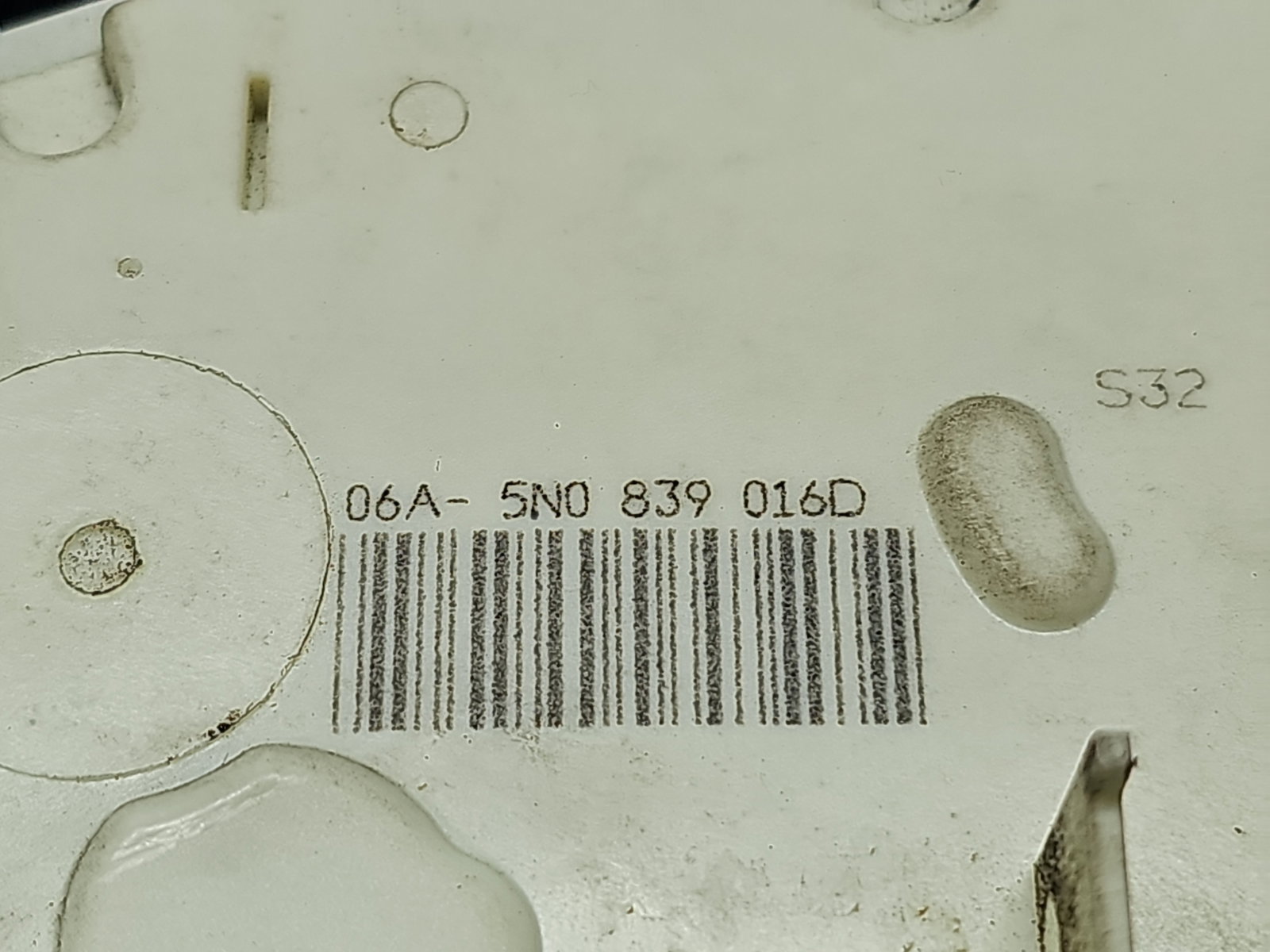 Broasca usa dreapta spate Volkswagen Tiguan (5N) [Fabr 2007-2016] SUV 5N0839016D - imagine 5