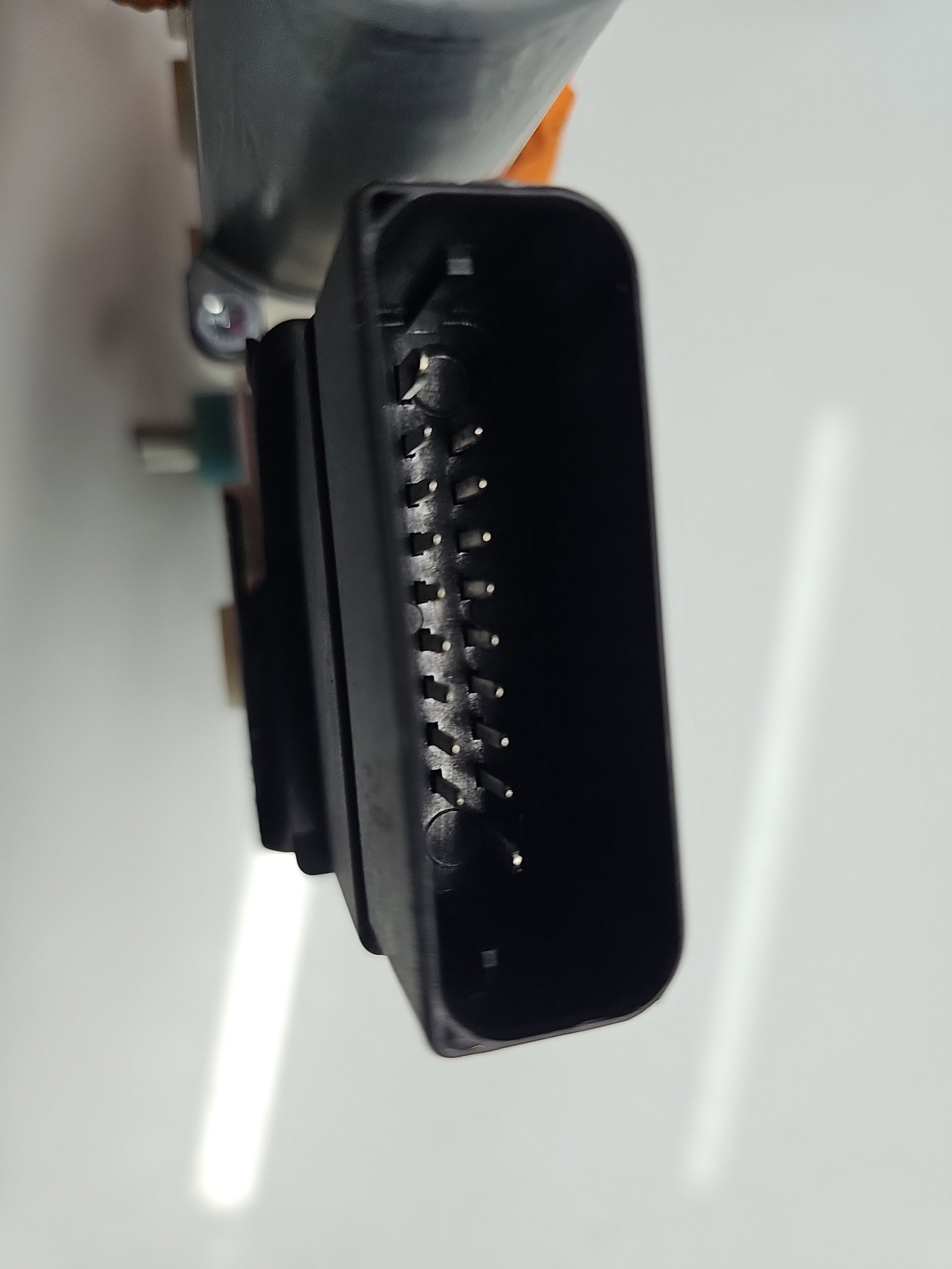 Motoras geam dreapta spate Volkswagen Tiguan (5N) [Fabr 2007-2016] SUV 5N0959704D - imagine 2