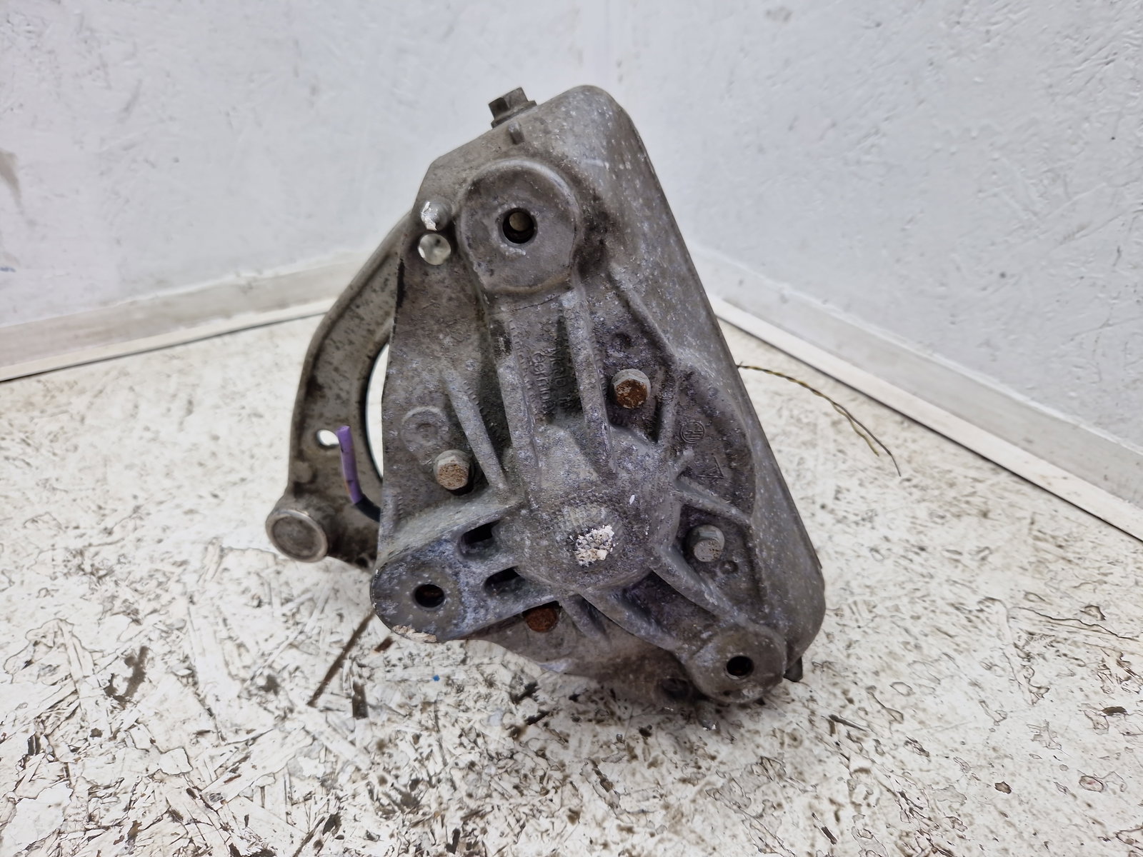 Perna aer dreapta fata AUDI Q7 (4LB) [Fabr 2006-2014] Facelift 3.0 TDI CJGA 176KW / 240CP - imagine 4