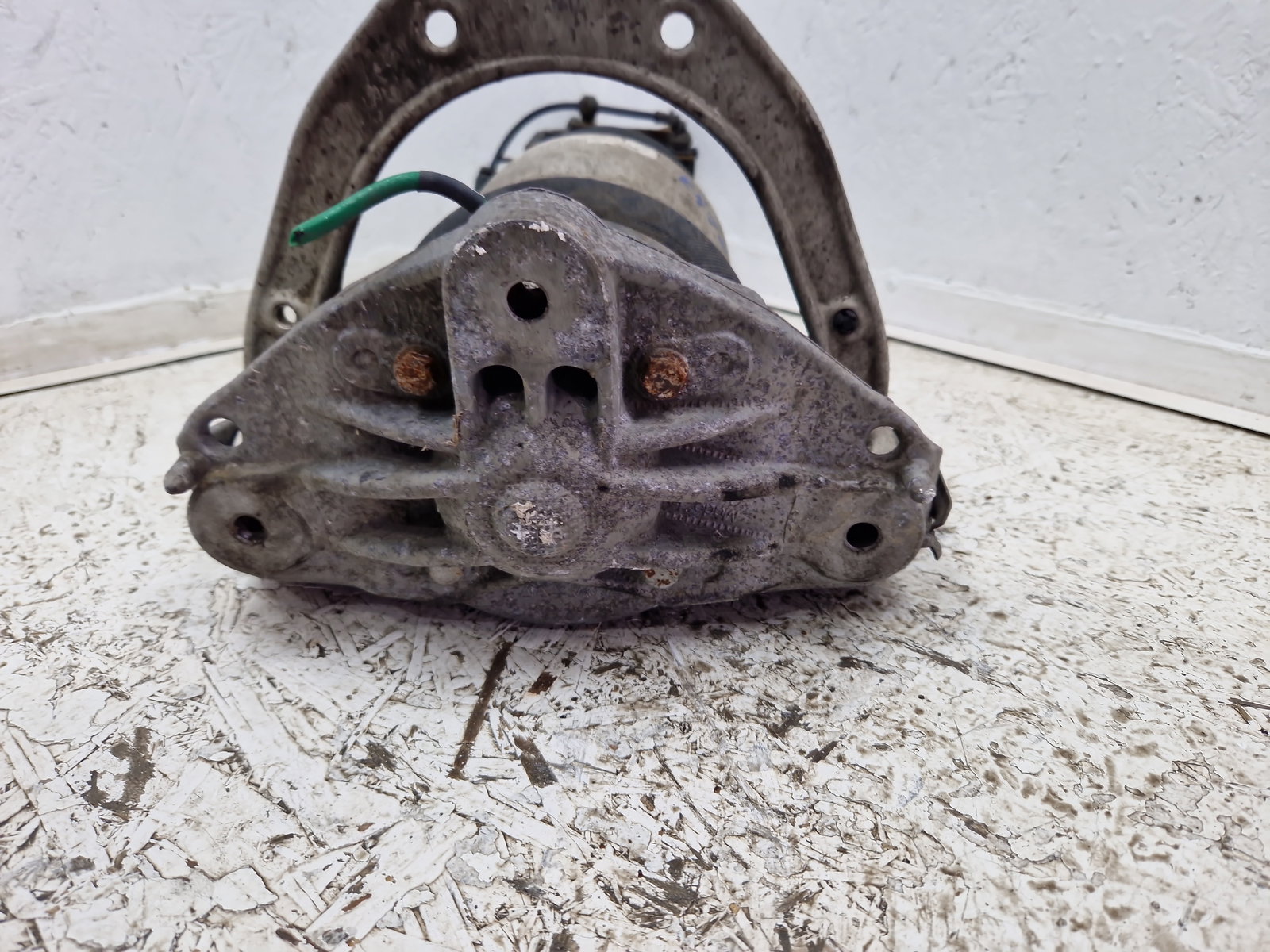 Perna aer stanga fata AUDI Q7 (4LB) [Fabr 2006-2014] Facelift 3.0 TDI CJGA 176KW / 240CP - imagine 4