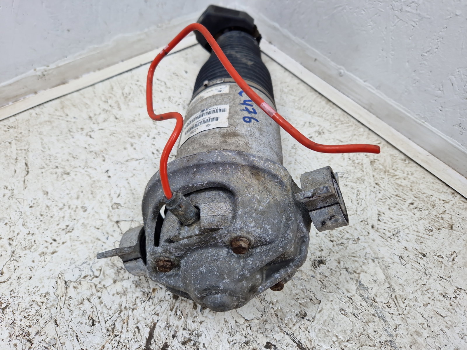 Perna aer stanga spate AUDI Q7 (4LB) [Fabr 2006-2014] Facelift 3.0 TDI CJGA 176KW / 240CP - imagine 4