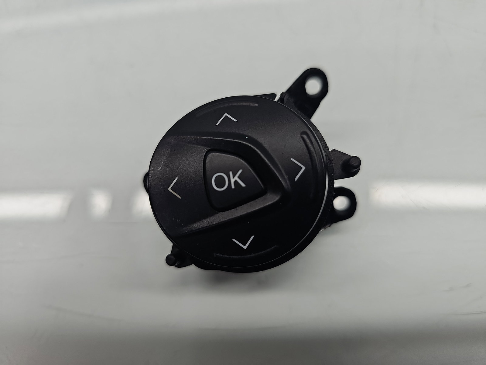 Comenzi volan Ford Focus 3 [Fabr 2010-2018] AM5T-14K147-AA - imagine 1