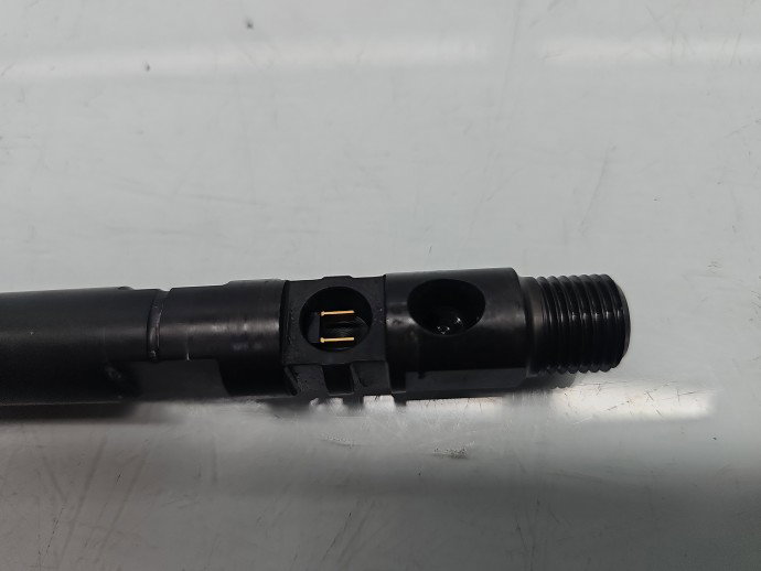 Injector Mercedes Clasa C (W204) [Fabr 2007-2014] A6460700987 2.2 CDI 646811 125KW / 170CP