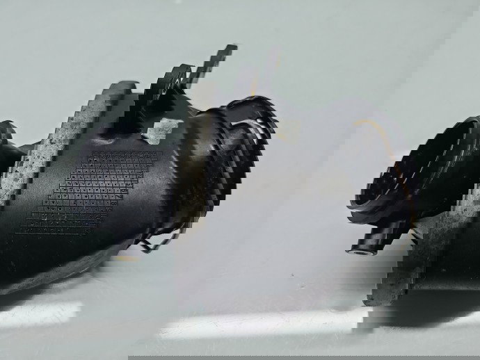 Rezonator aer Mercedes Clasa C (W204) [Fabr 2007-2014] A6460981007 2.2 CDI 646811 125KW / 170CP