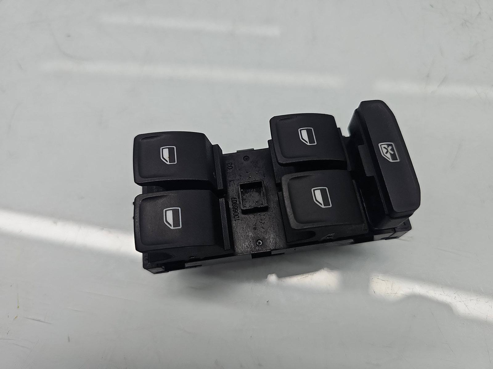 Butoane comanda geamuri sofer Volkswagen Golf 7 (5G) [Fabr 2014-prezent] 5G0959857B - imagine 3