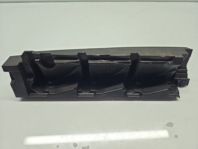 Capac protectie injectoare Mercedes Clasa C (W204) [Fabr 2007-2014] A6460161524 2.2 CDI 646811 125KW / 170CP