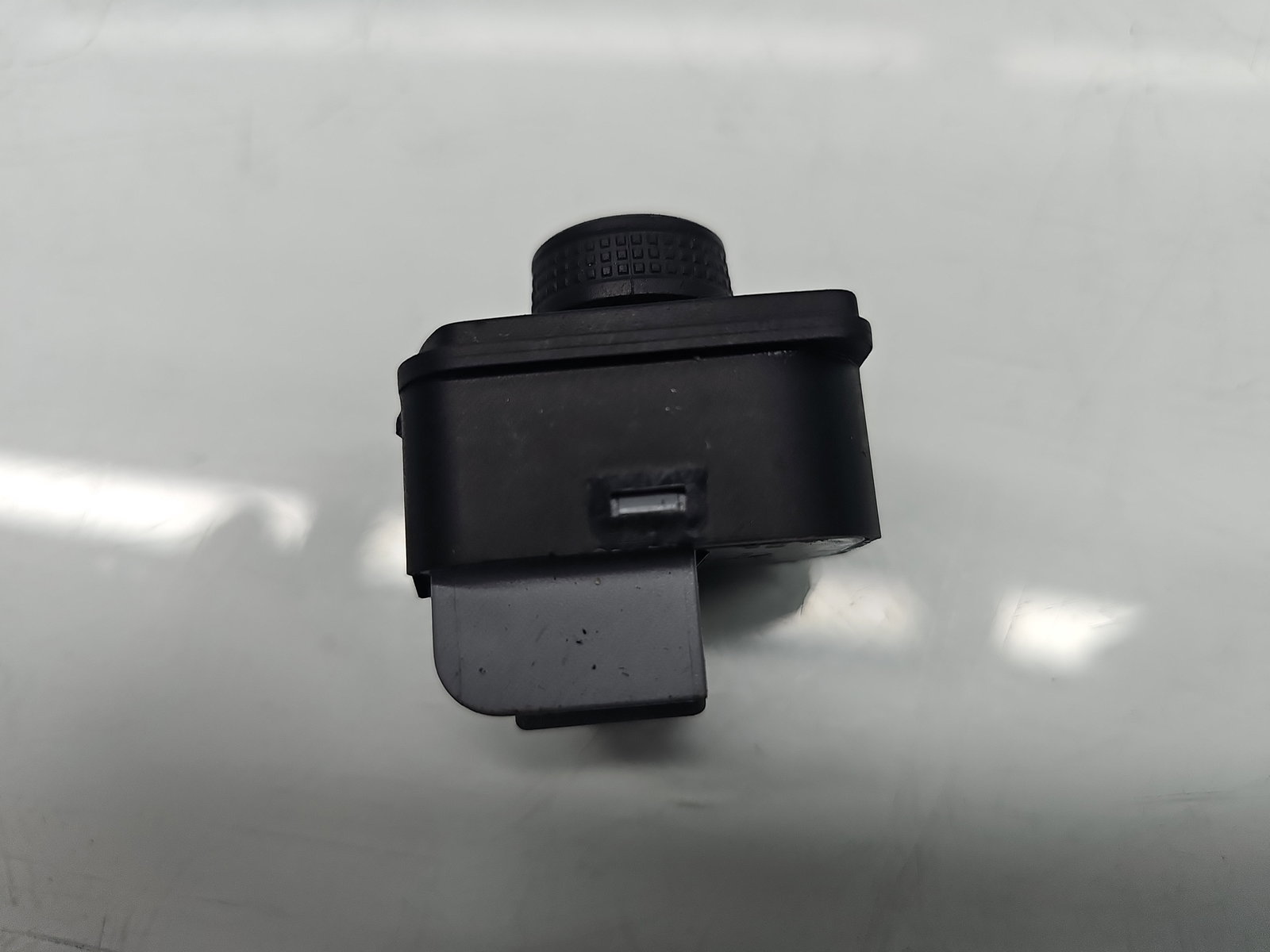 Buton reglaj oglinzi Volkswagen Passat B8 (3G2) [Fabr 2015-prezent] 3G0959565B - imagine 2