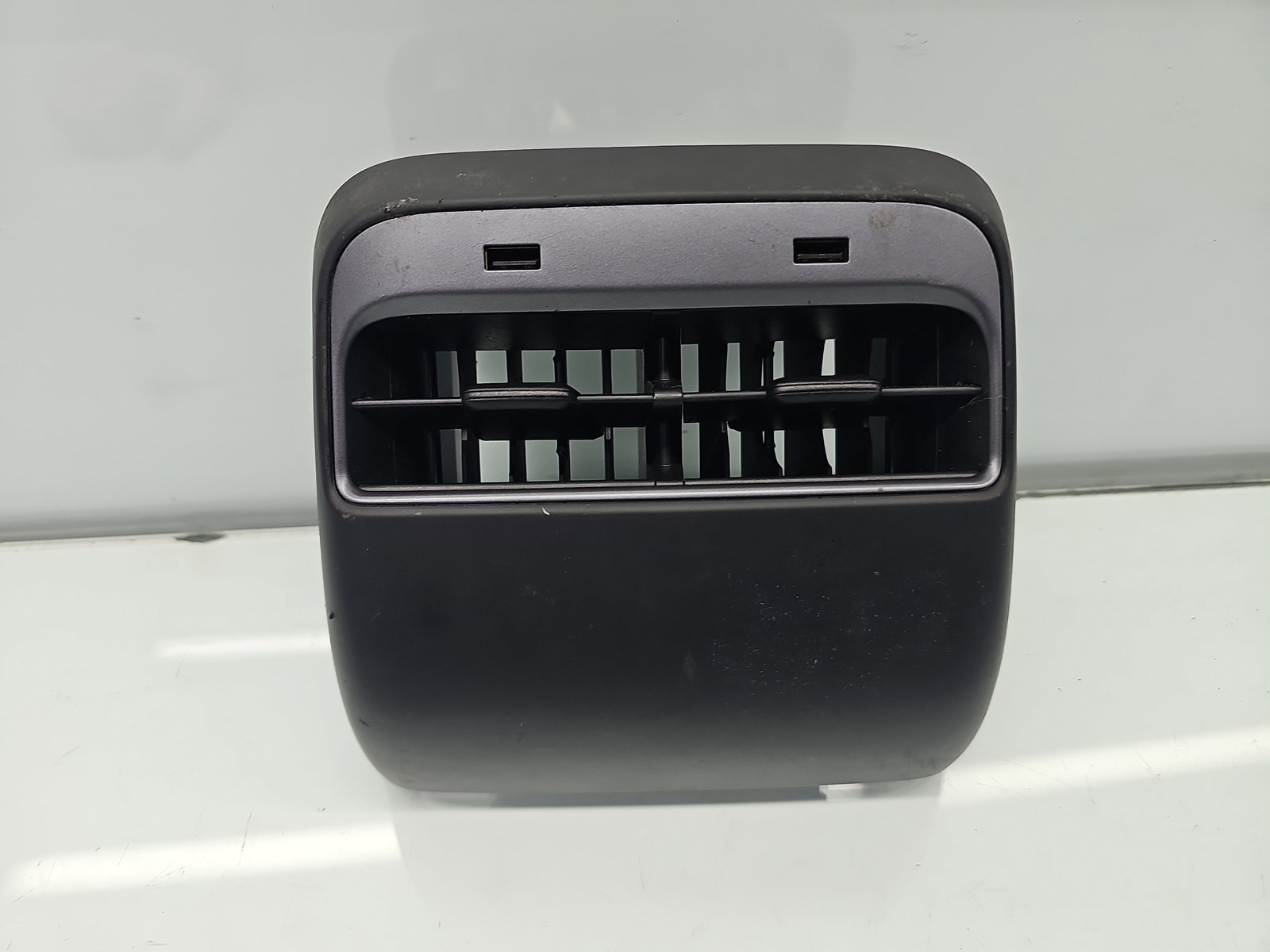 Grila aerisire spate TESLA Model 3 [Fabr 2020-2025] 1087928-00-B - imagine 1