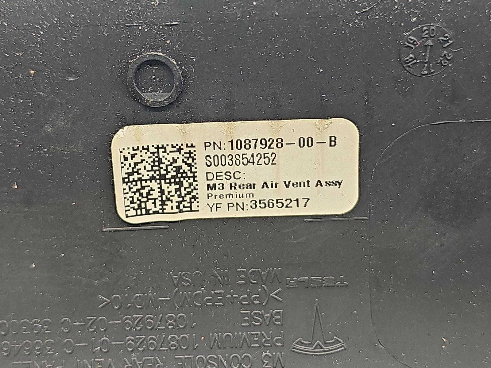 Grila aerisire spate TESLA Model 3 [Fabr 2020-2025] 1087928-00-B - imagine 6