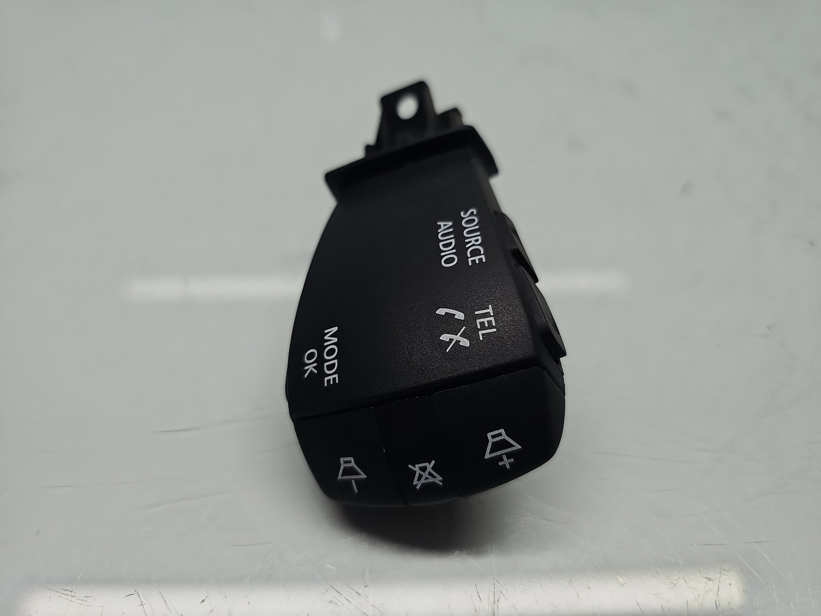 Comenzi volan Dacia Duster 2 [Fabr 2017-2023] OEM - imagine 2