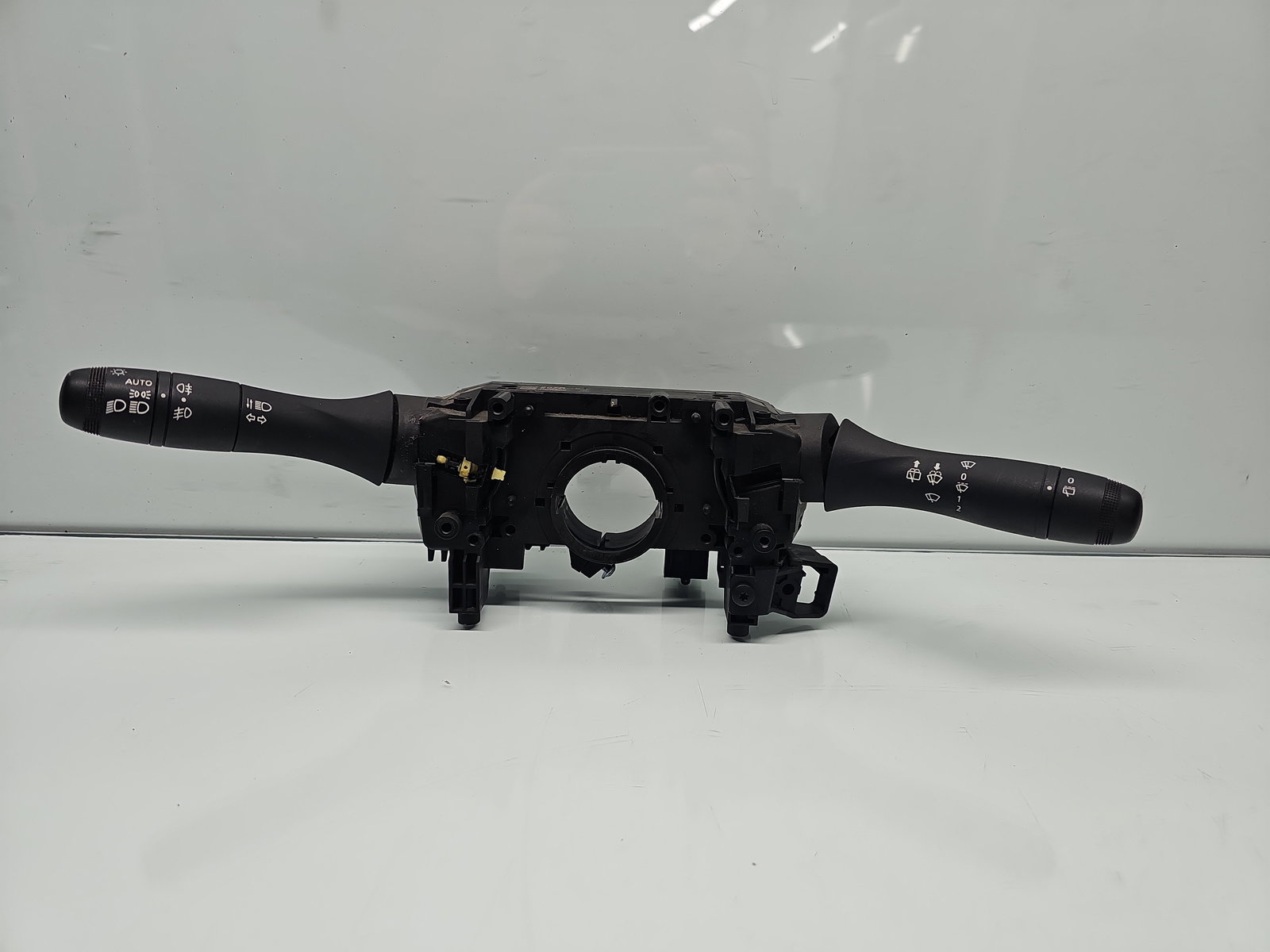 Ansamblu manete Dacia Duster 2 [Fabr 2017-2023] 255678207R - imagine 1