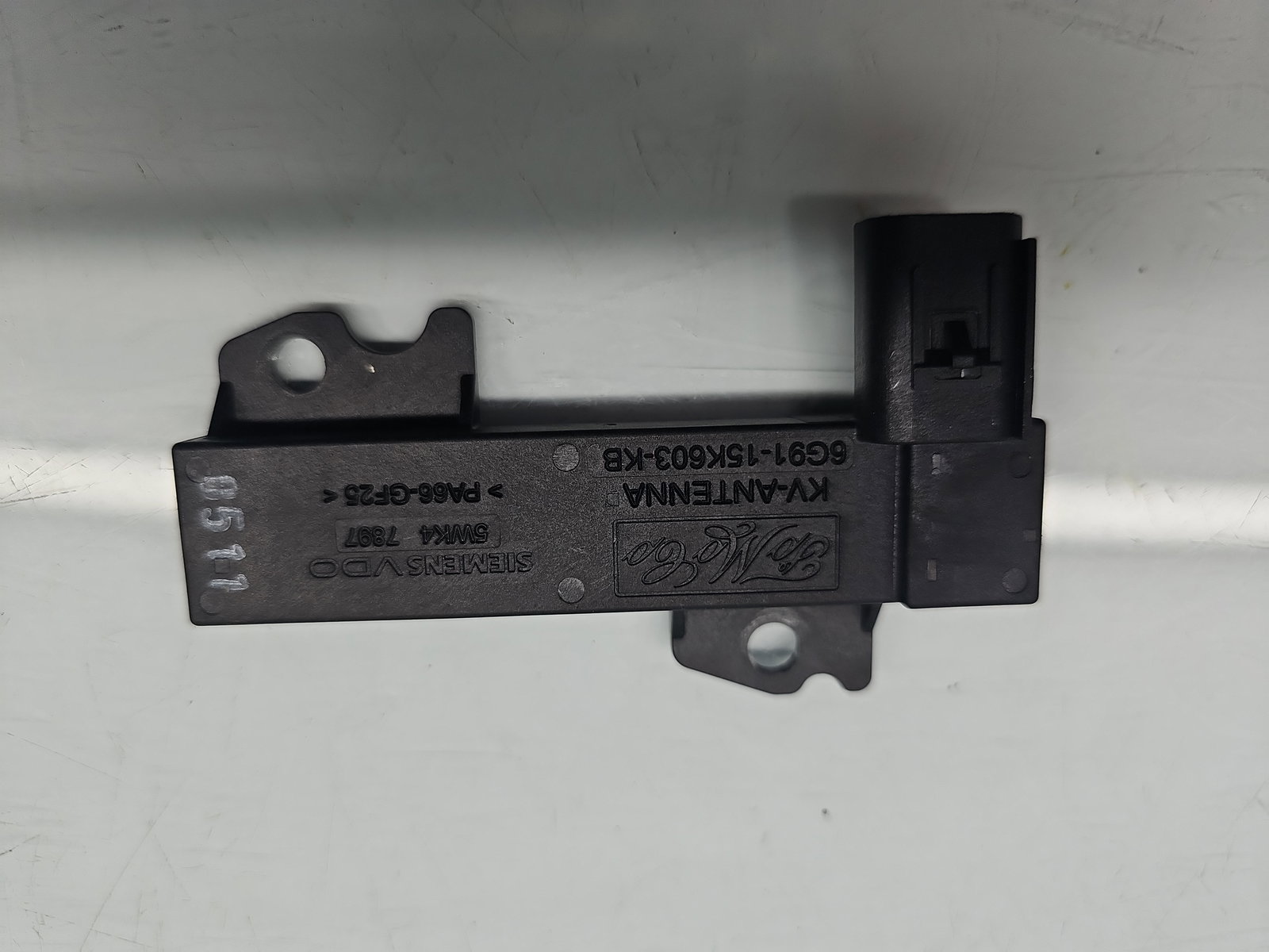 Antena keyless entry Jaguar XF (X250) [Fabr 2008-2015] Facelift 6G91-15K603-KB - imagine 1