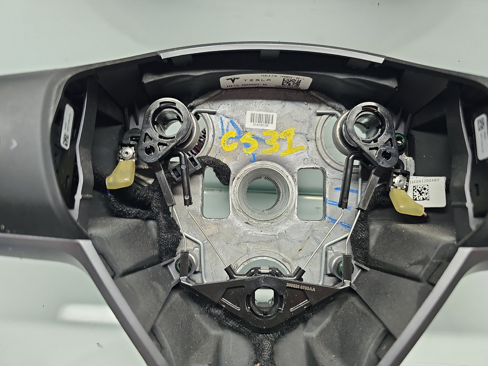 Volan TESLA Model 3 [Fabr 2020-2025] 1095222-99-L - imagine 4