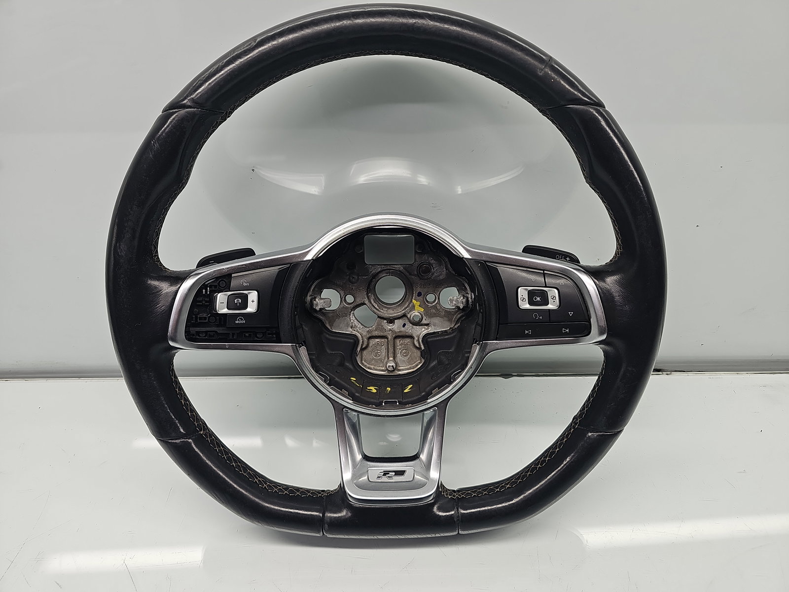 Volan Volkswagen Passat B8 (3G2) [Fabr 2015-prezent] OEM - imagine 1