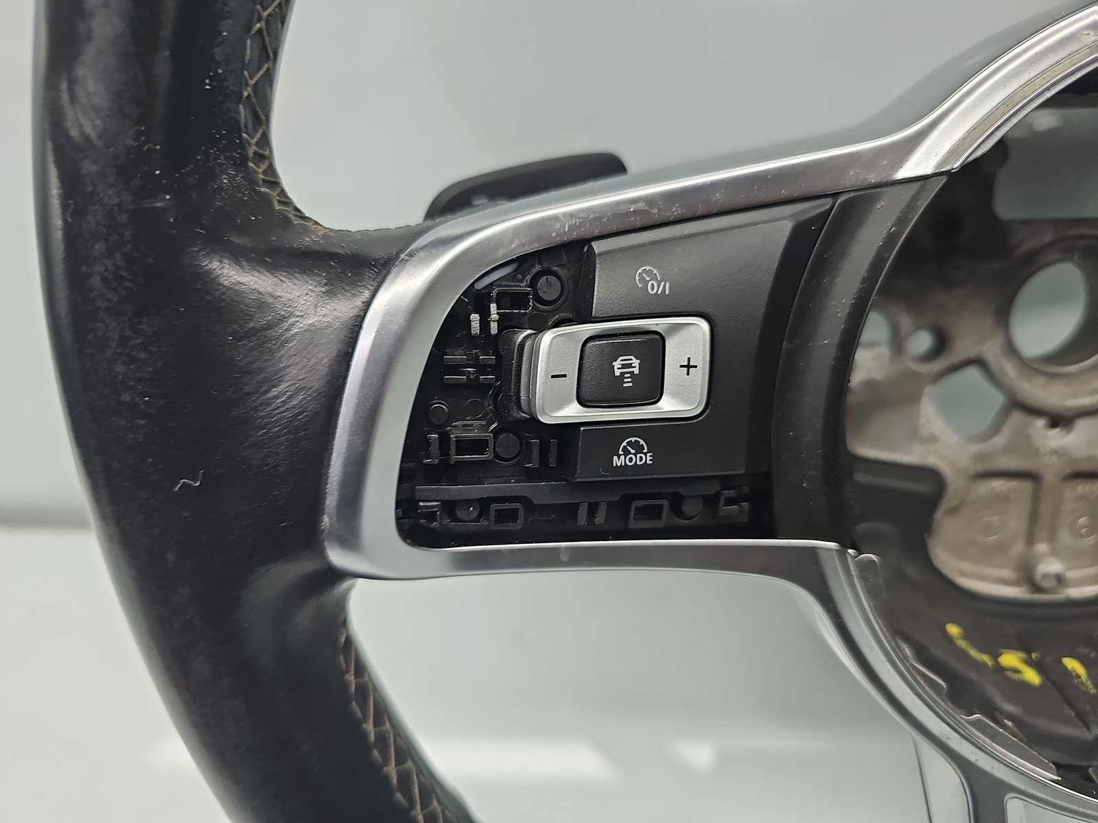 Volan Volkswagen Passat B8 (3G2) [Fabr 2015-prezent] OEM - imagine 2