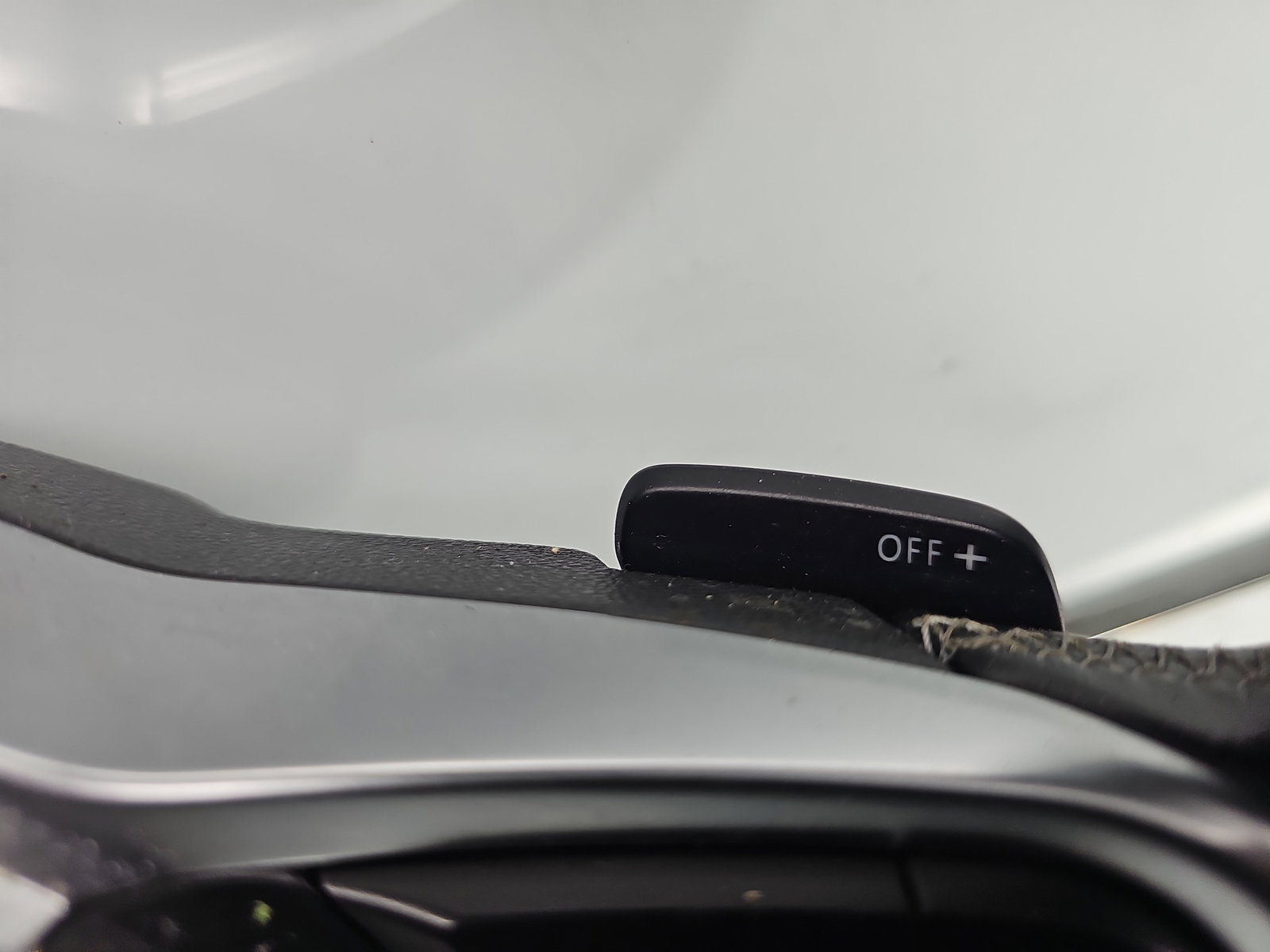 Volan Volkswagen Passat B8 (3G2) [Fabr 2015-prezent] OEM - imagine 5