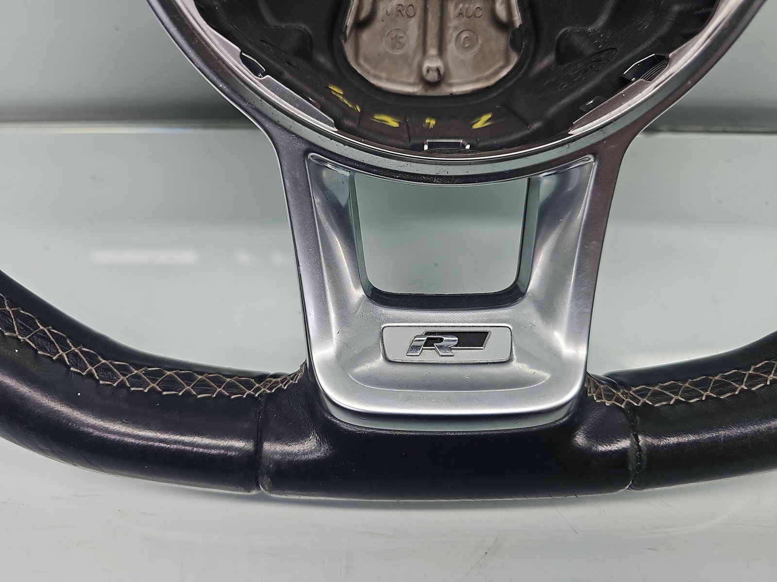 Volan Volkswagen Passat B8 (3G2) [Fabr 2015-prezent] OEM - imagine 6