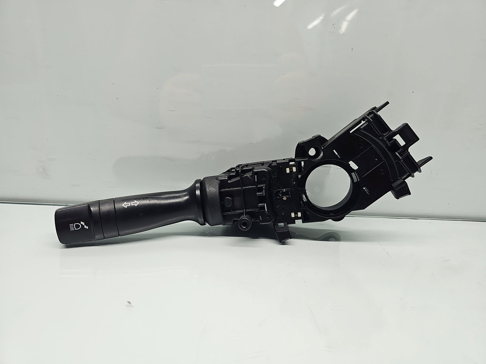 Maneta semnalizare Hyundai i40 Wagon [Fabr 2012-2019] 93410-3Z001 - imagine 1