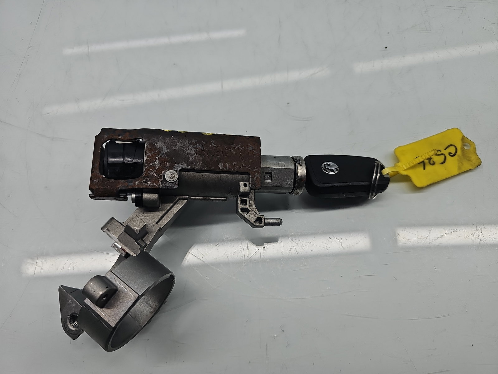 Contact cu cheie Opel Corsa E [Fabr 2014-prezent] 13364322 1.4 Benz B14XEL 66KW / 90CP - imagine 2