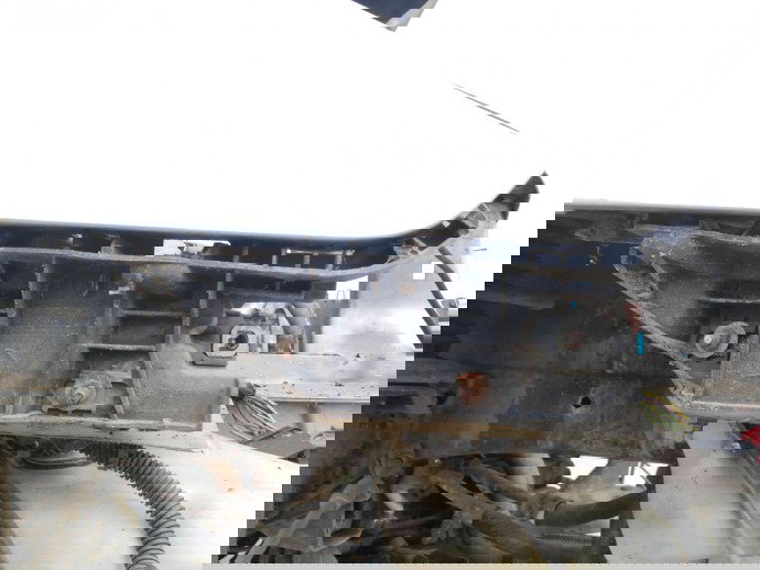 Suport aripa dreapta fata OEM Peugeot 307 [Fabr 2000-2008] 1.6 HDI