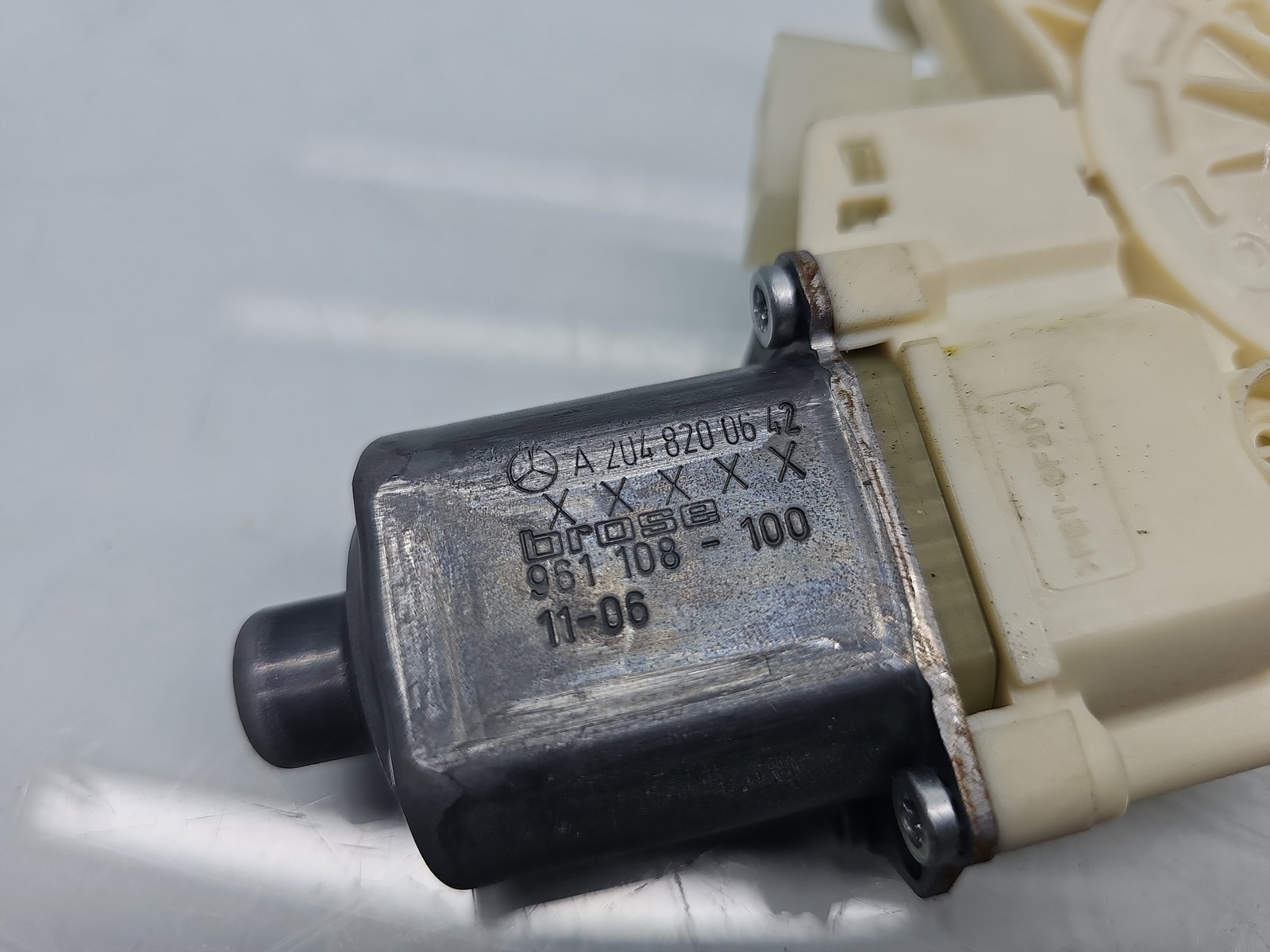 Motoras geam dreapta spate Mercedes Clasa E (W212) [Fabr 2009-2016] Break AMG A2048200642 - imagine 5