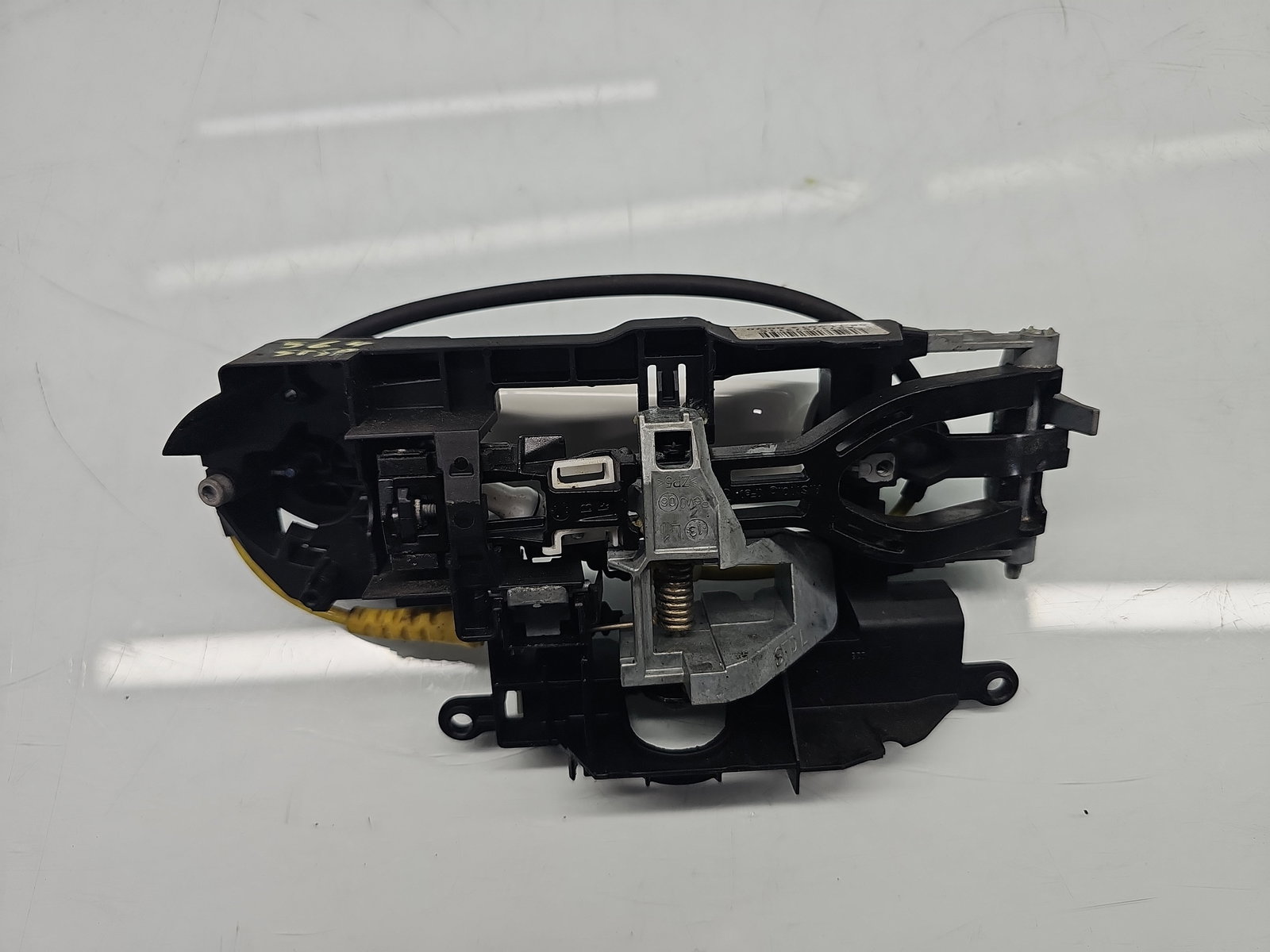 Maner usa stanga spate Bmw 5 GT (F07) [Fabr 2011-2016] Hatchback 300 Alpinweiss III - imagine 3