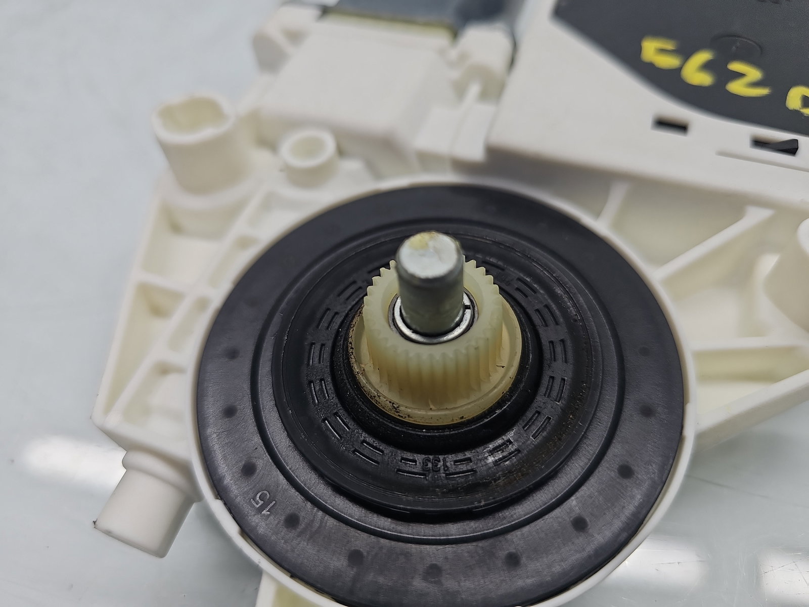 Motoras geam dreapta spate AUDI A3 Sportback (8PA) [Fabr 2004-2013] Hatchback 8P4959802F - imagine 2