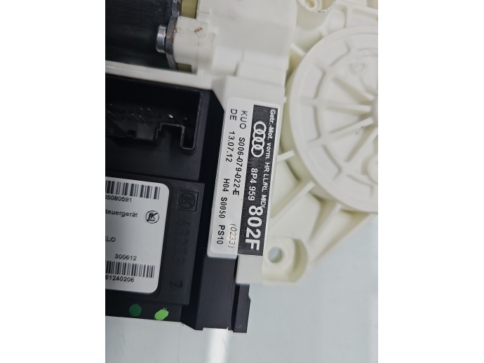 Motoras geam dreapta spate AUDI A3 Sportback (8PA) [Fabr 2004-2013] Hatchback 8P4959802F
