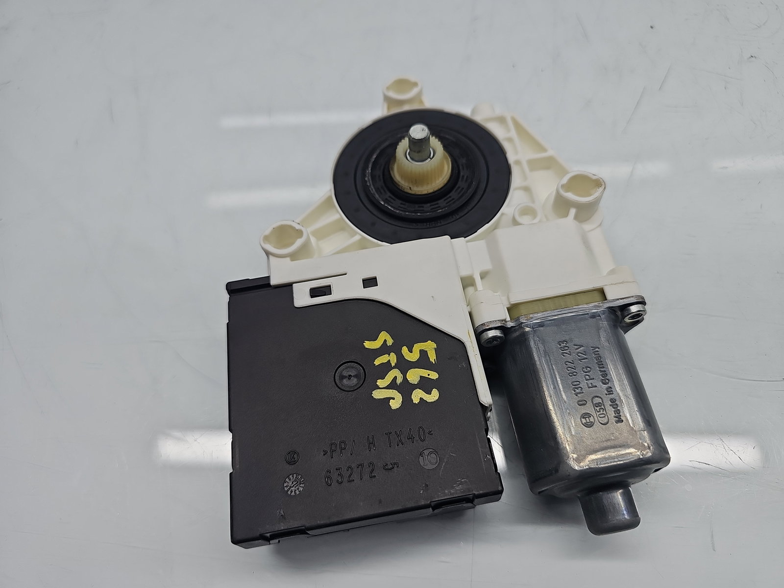 Motoras geam stanga spate AUDI A3 Sportback (8PA) [Fabr 2004-2013] Hatchback 8P4959801F - imagine 3