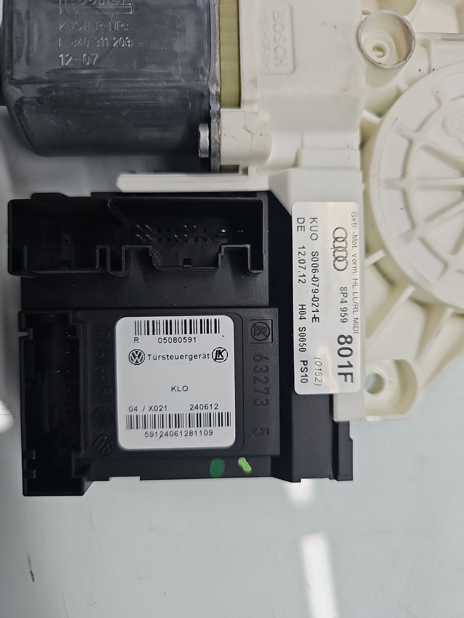 Motoras geam stanga spate AUDI A3 Sportback (8PA) [Fabr 2004-2013] Hatchback 8P4959801F - imagine 5