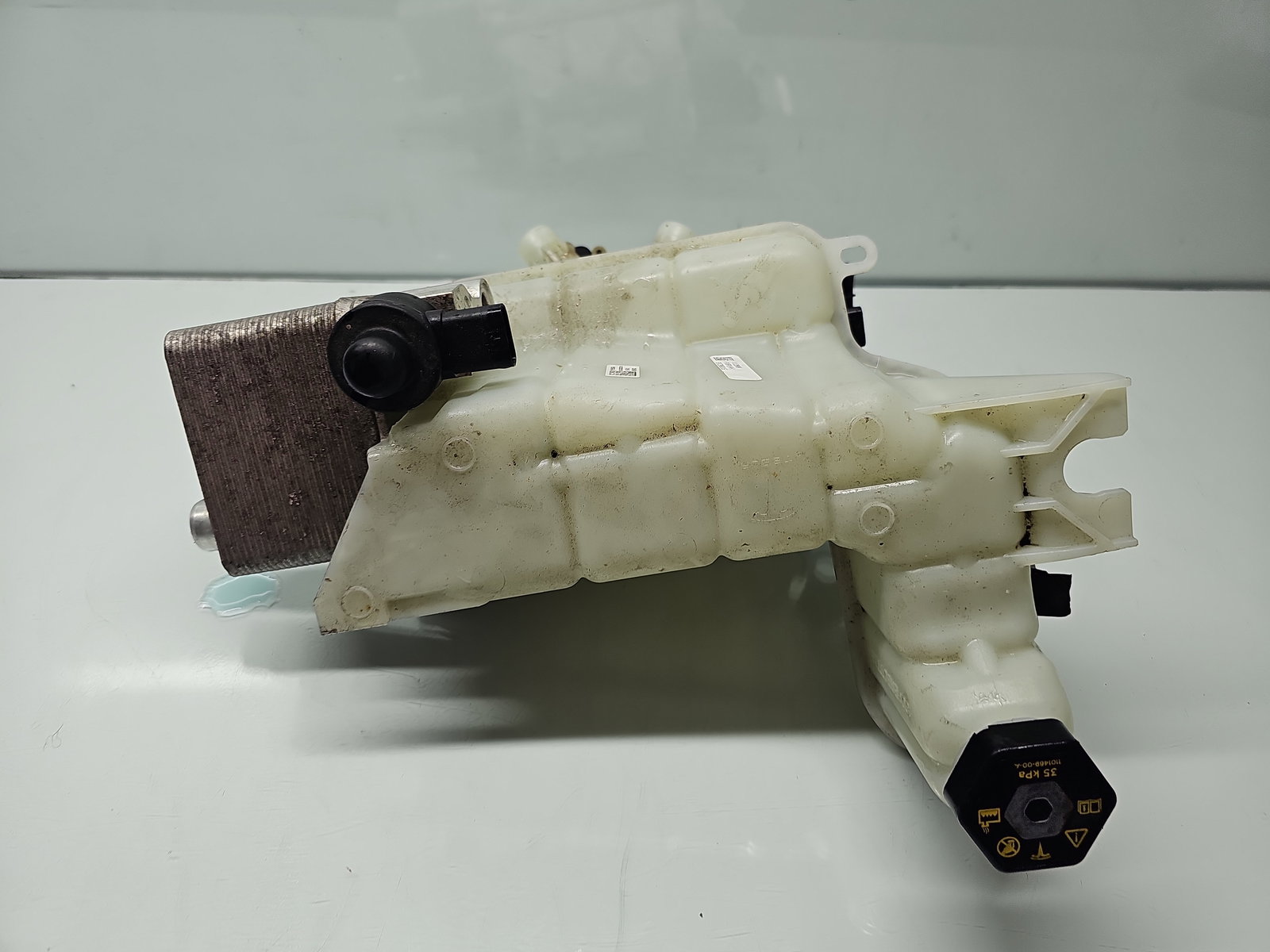 Vas expansiune TESLA Model 3 [Fabr 2020-2025] 1097016-00-D - imagine 1