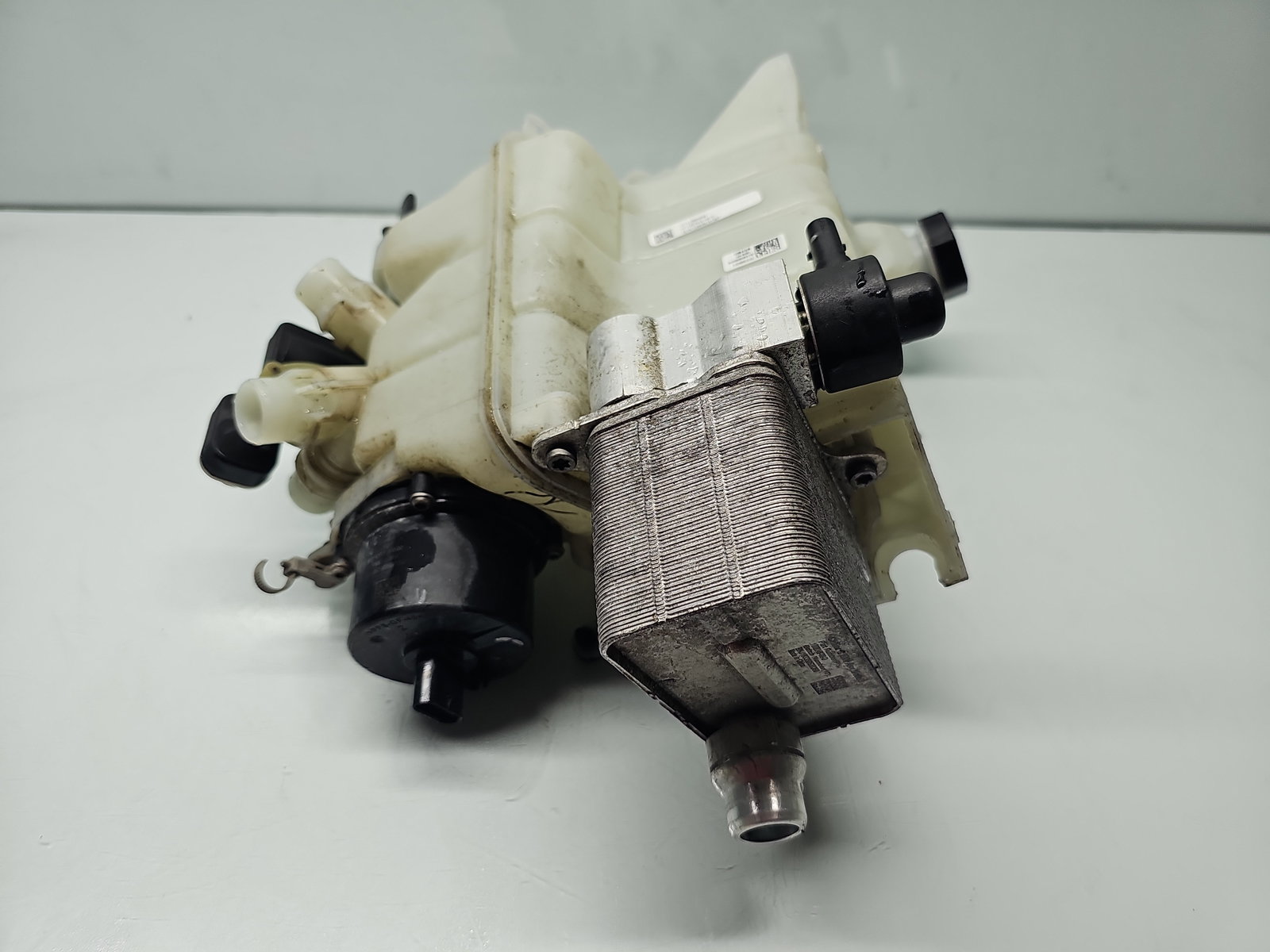 Vas expansiune TESLA Model 3 [Fabr 2020-2025] 1097016-00-D - imagine 2