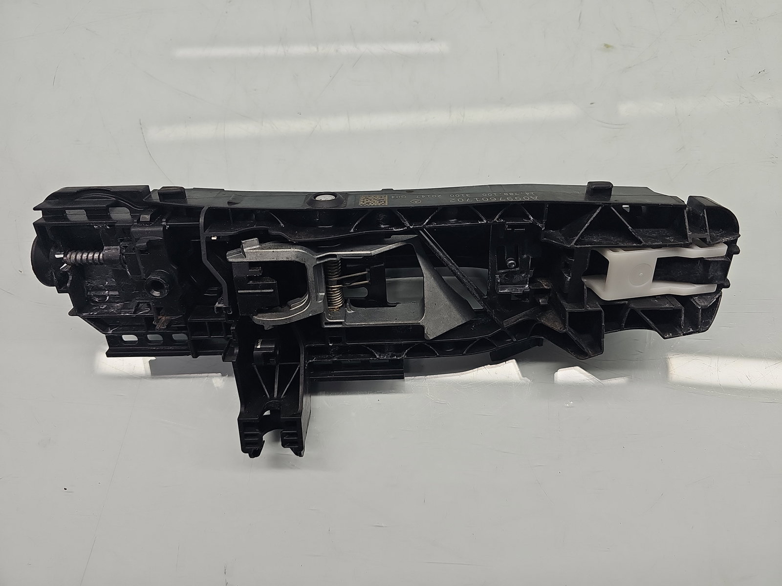 Maner usa stanga spate Mercedes Clasa A (W177) [Fabr 2019-2024] Berlina AMG 191U Negru Cosmos - imagine 4