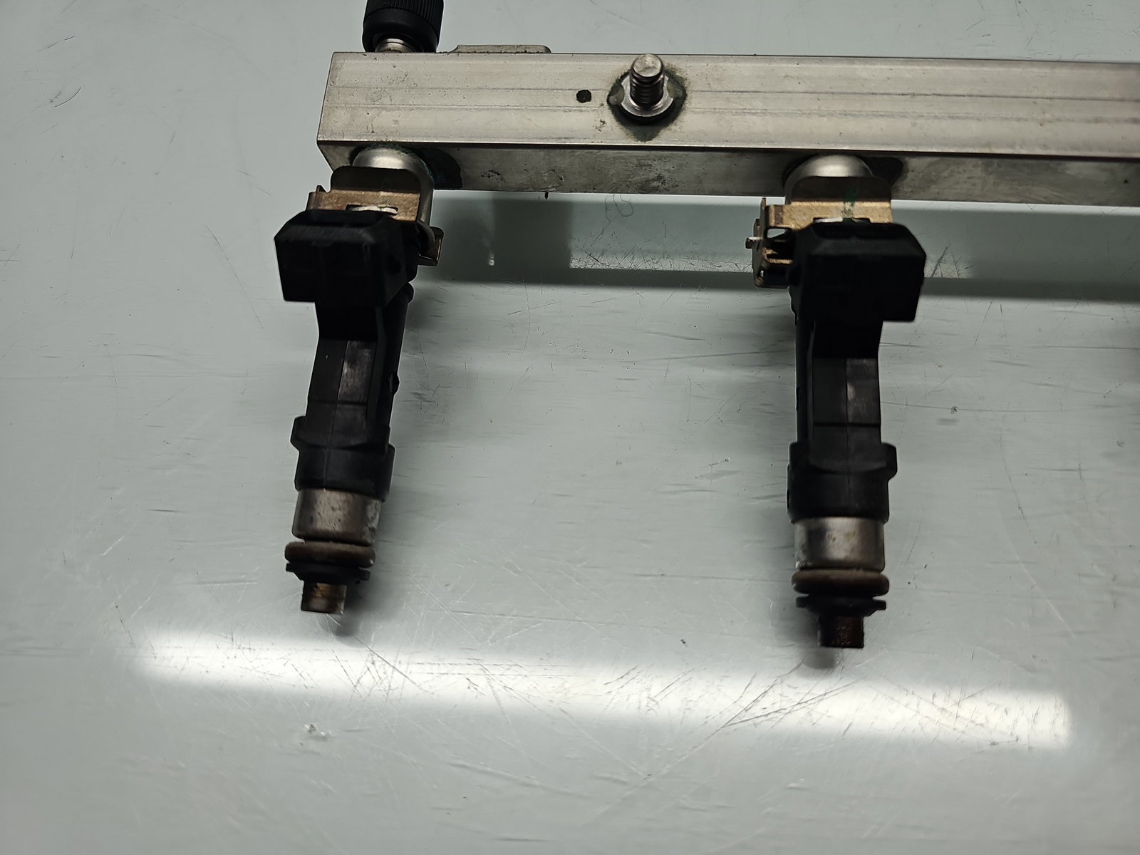 Rampa injectoare Opel Corsa E [Fabr 2014-prezent] OEM 1.4 Benz B14XEL 66KW / 90CP - imagine 2